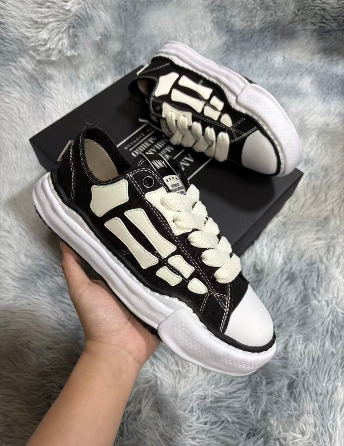 AM